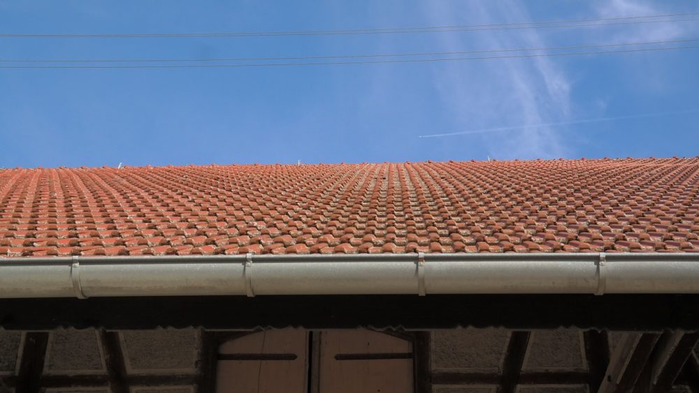 Quels sont les avantages d'une gouttière alu en continu ?